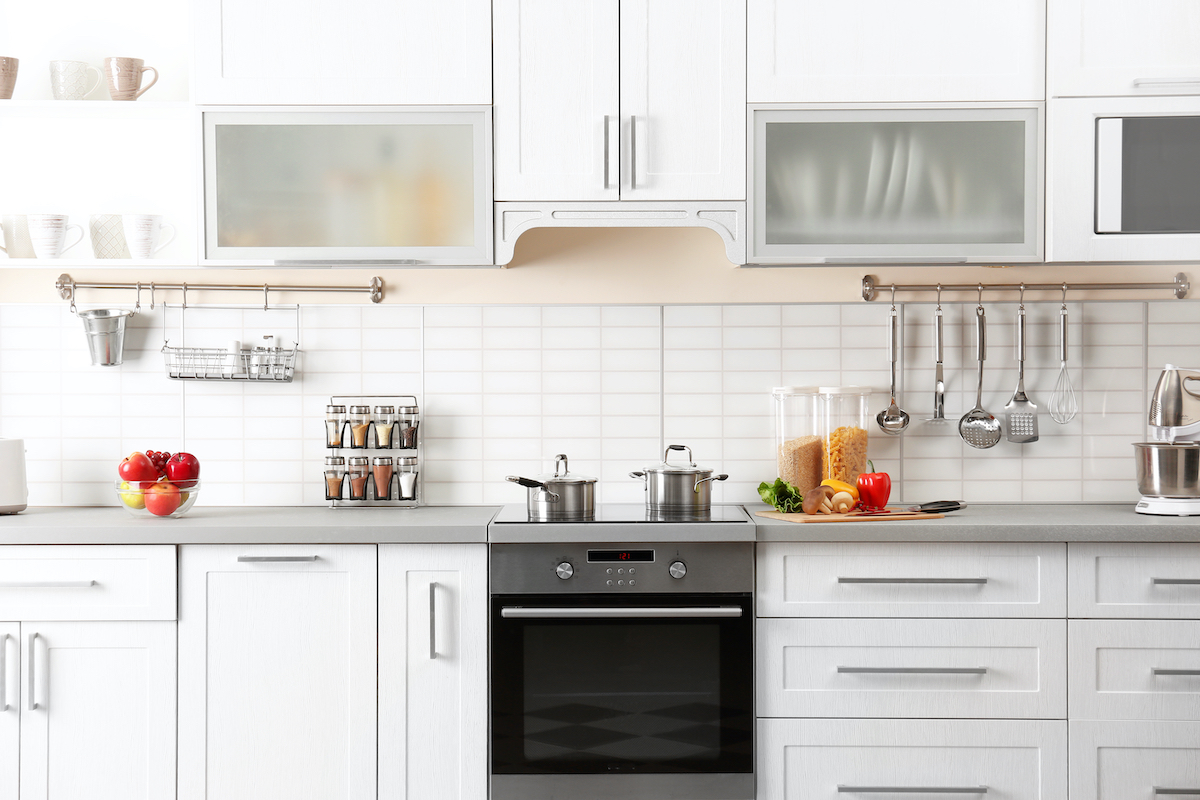 19 Things Your Kitchen Doesn T Really Need Things Health   Shutterstock 579690727 