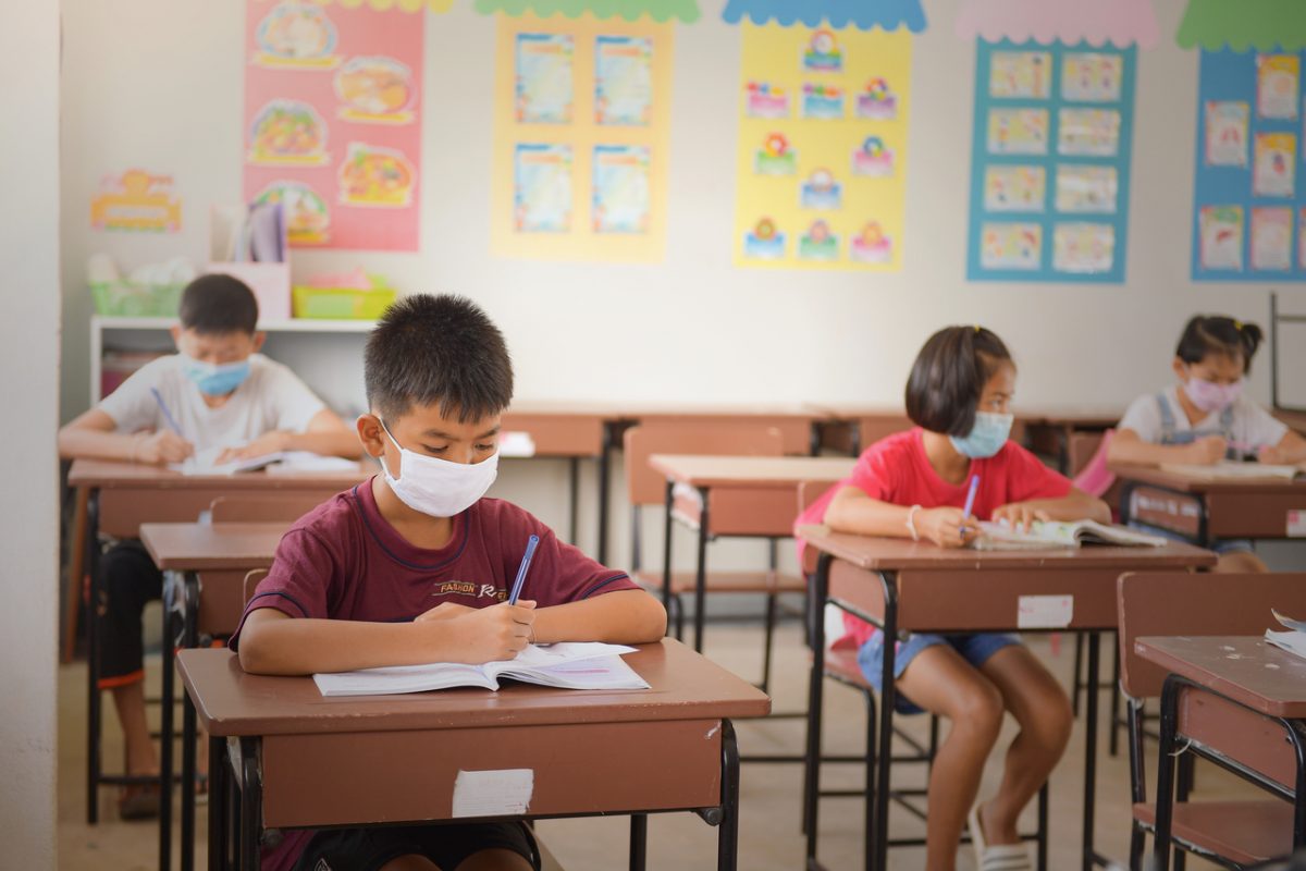 How to Avoid Germs at School